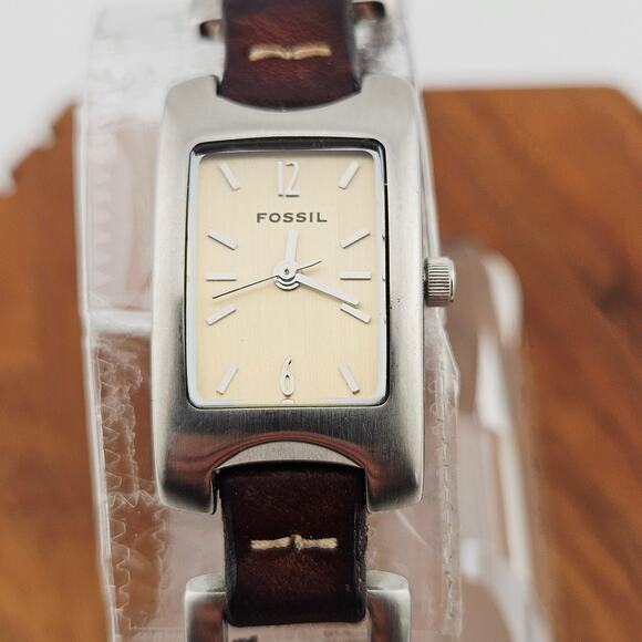 Fossil Women's Silver Rectangle Dial Watch Brown Woven Leather Link Band ES1117 - Picture 2 of 6